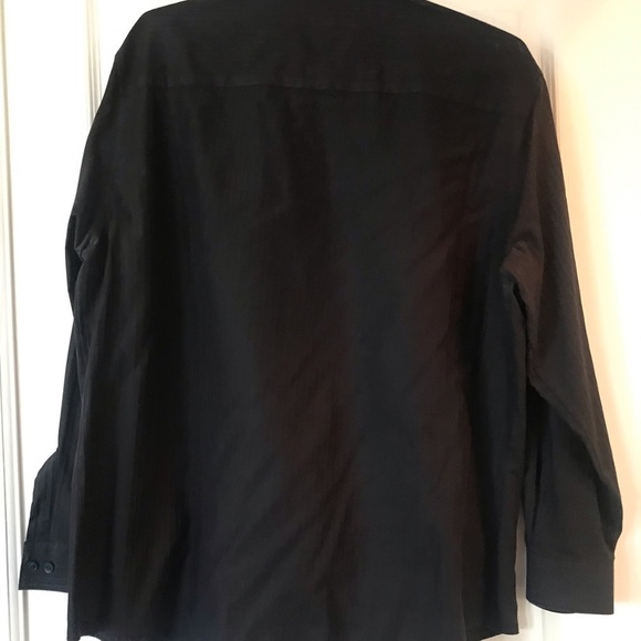 Kenneth Cole reaction button down - Picture 2 of 3